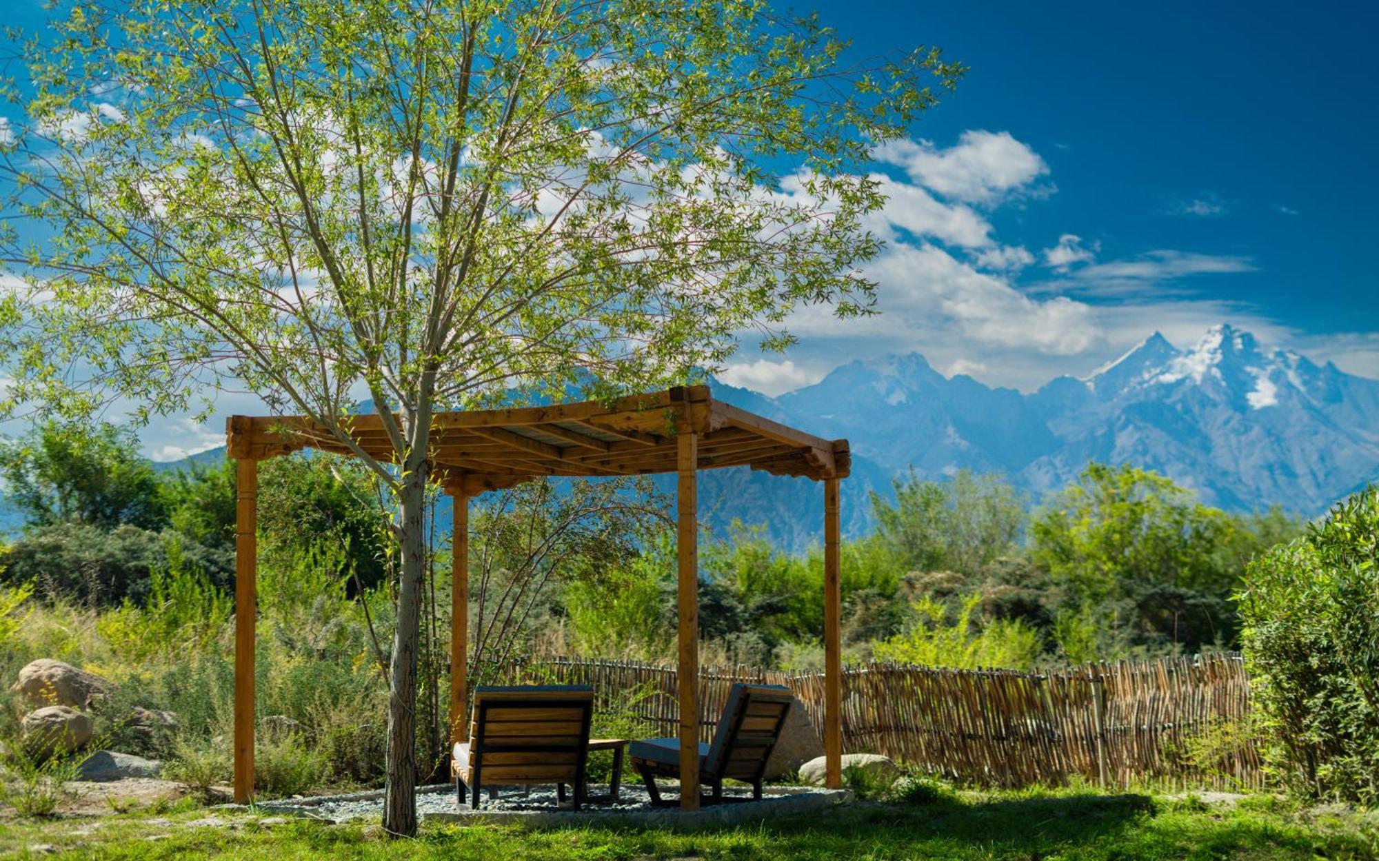 Lchang Nang Retreat-The House Of Trees-Nubra Valley Hotel Sumur Exterior photo